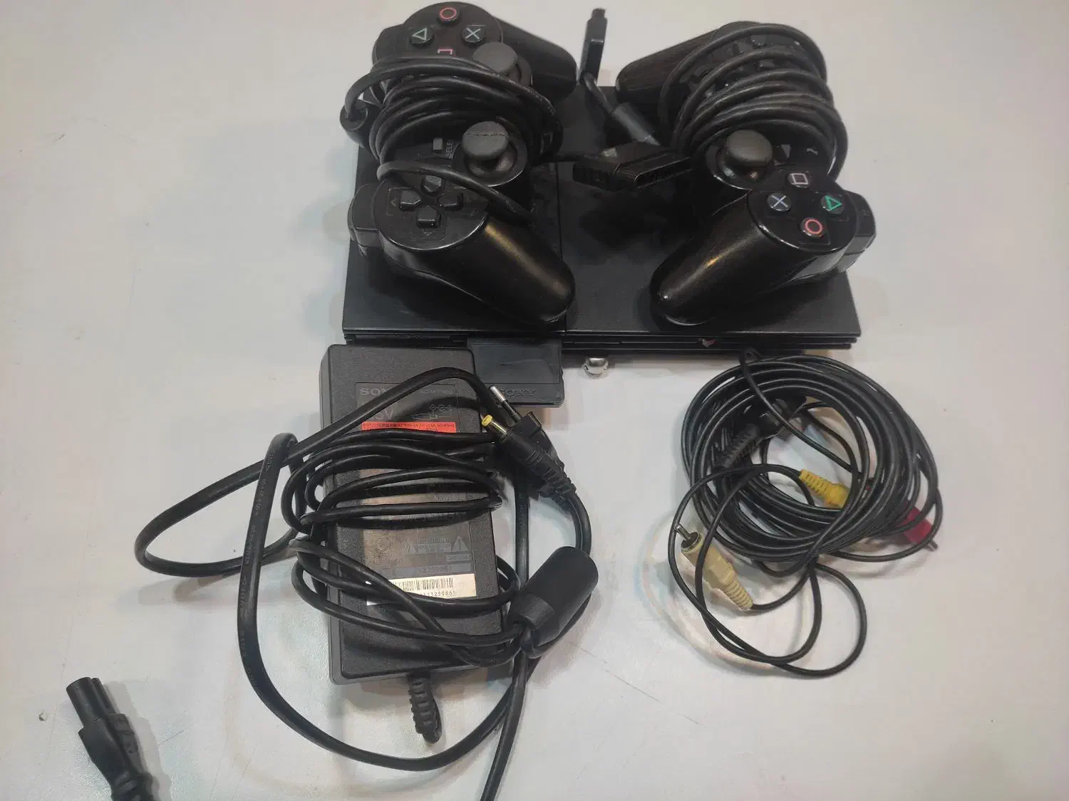 فروش یک دستگاه  پی . اس . ۲|کنسول، بازی ویدئویی و آنلاین|اردبیل, |دیوار