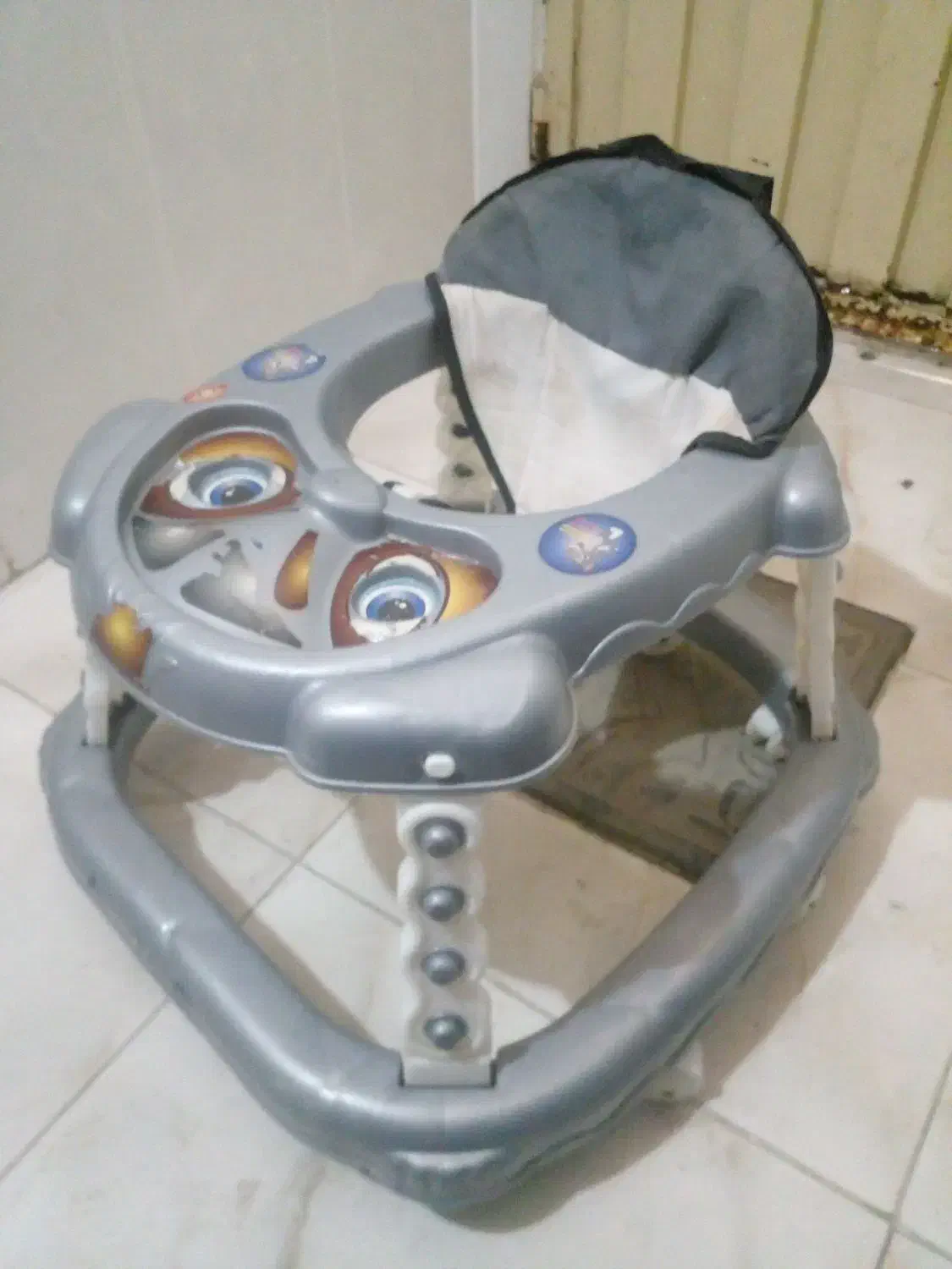 رورک سالم و تمیز|اسباب و اثاث بچه|سلماس, |دیوار