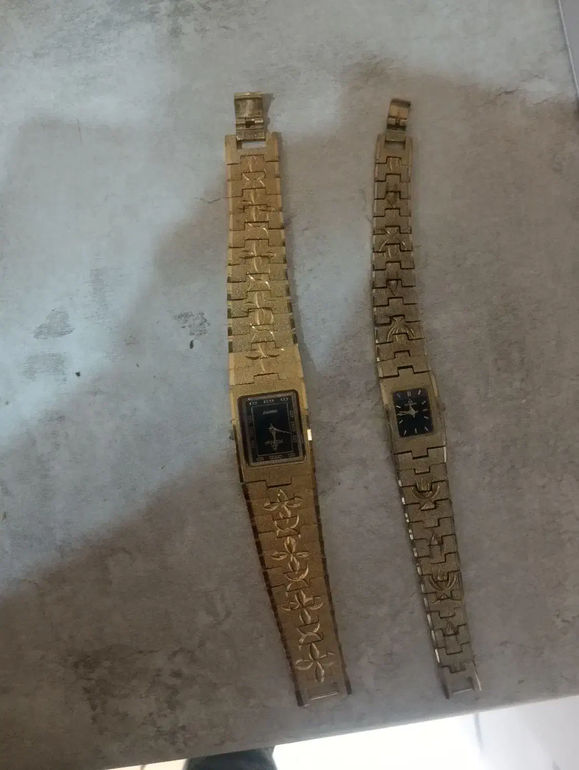 ساعت ست|ساعت|باغستان, |دیوار