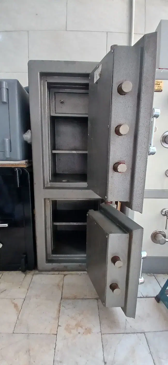 گاوصندوق ۱۲۵سوپر خرم کلید بلند رمزتایوانی اصل|ابزارآلات|تهران, خاوران|دیوار