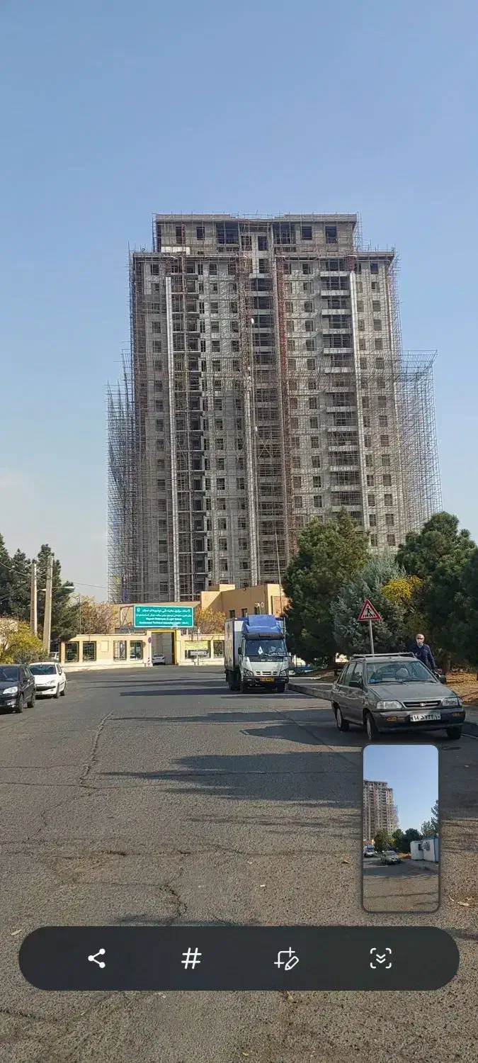 استخدام نیرو برقکار ماهر نیمه ماهر و ساده|استخدام معماری، عمران و ساختمانی|تهران, پونک|دیوار