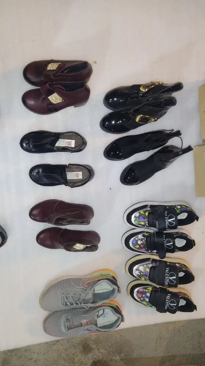 حراج کفش به صورت عمده|کیف، کفش، کمربند|قروه, |دیوار