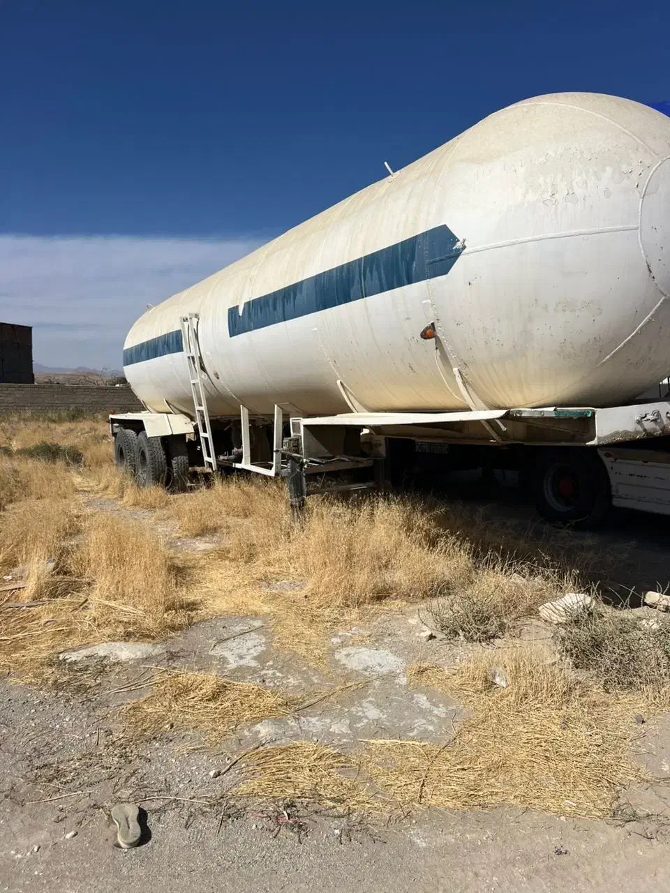 تانکر تریلی مخزن گاز مایع|قطعات یدکی و لوازم جانبی|خلیفان, |دیوار