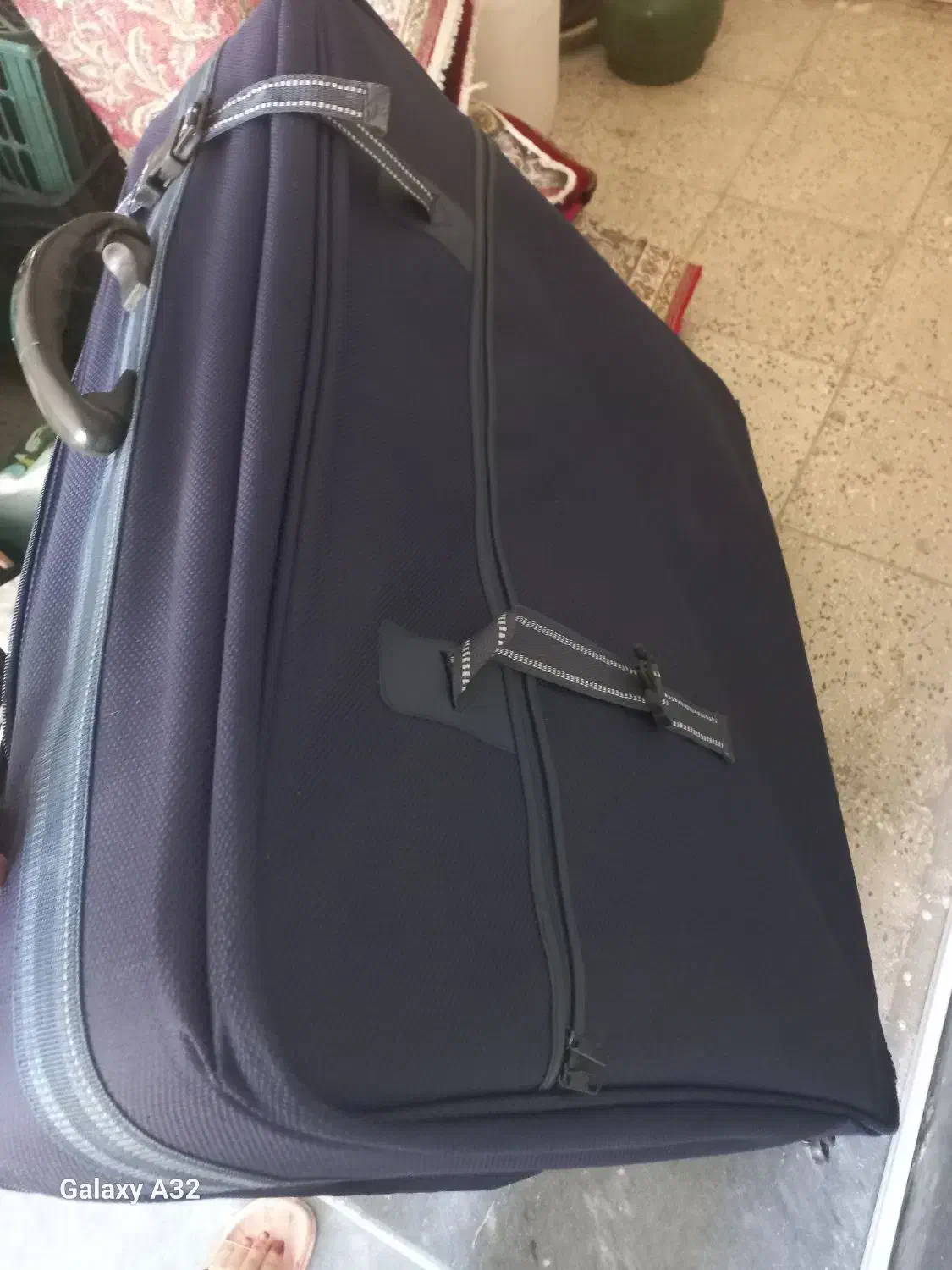 چمدانبزرگچرخدار|کیف، کفش، کمربند|اراک, |دیوار