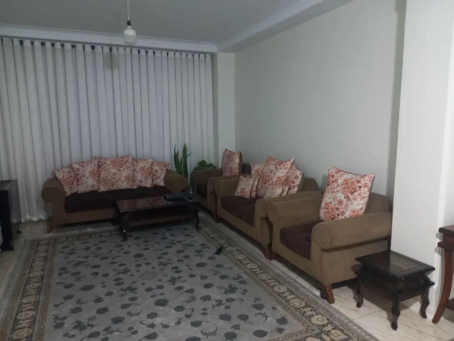 فروش مبل راحتی +جلو مبلی|مبلمان خانگی و میز عسلی|کهریزک, |دیوار