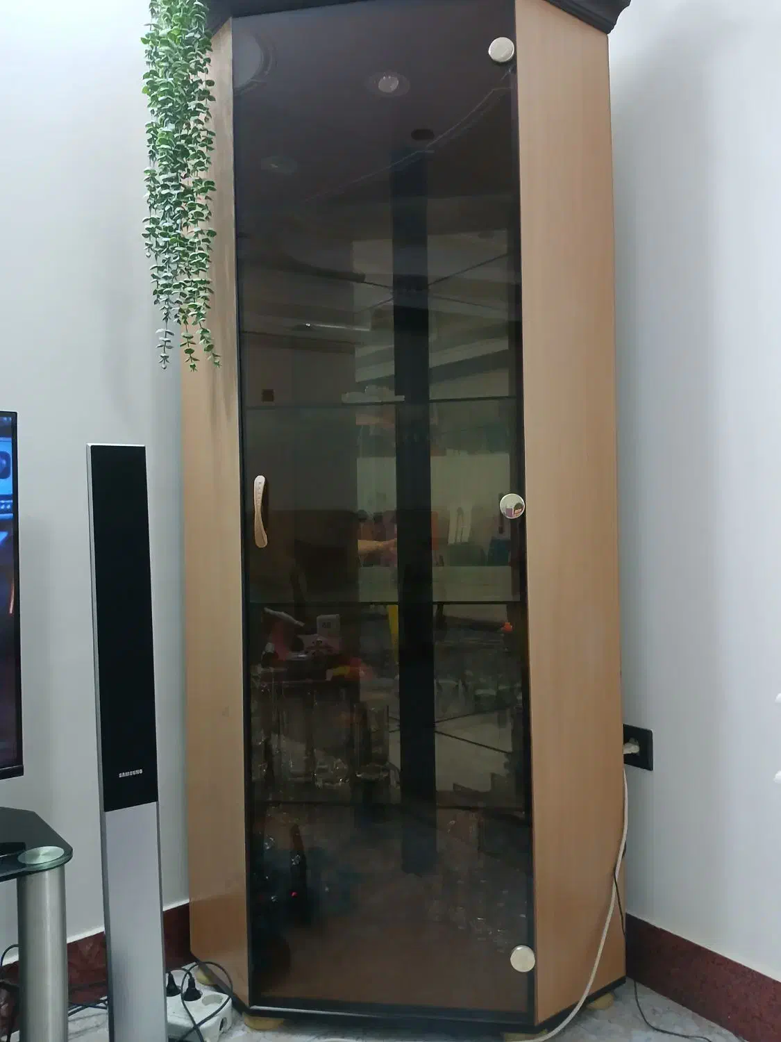 ویترین ظرف|بوفه، ویترین، کنسول|بابل, |دیوار