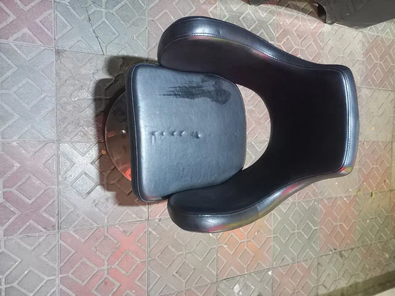 وسایل آرایشگاهی نو|آرایشگاه و سالنهای زیبایی|مشهد, هفت تیر (حافظ)|دیوار