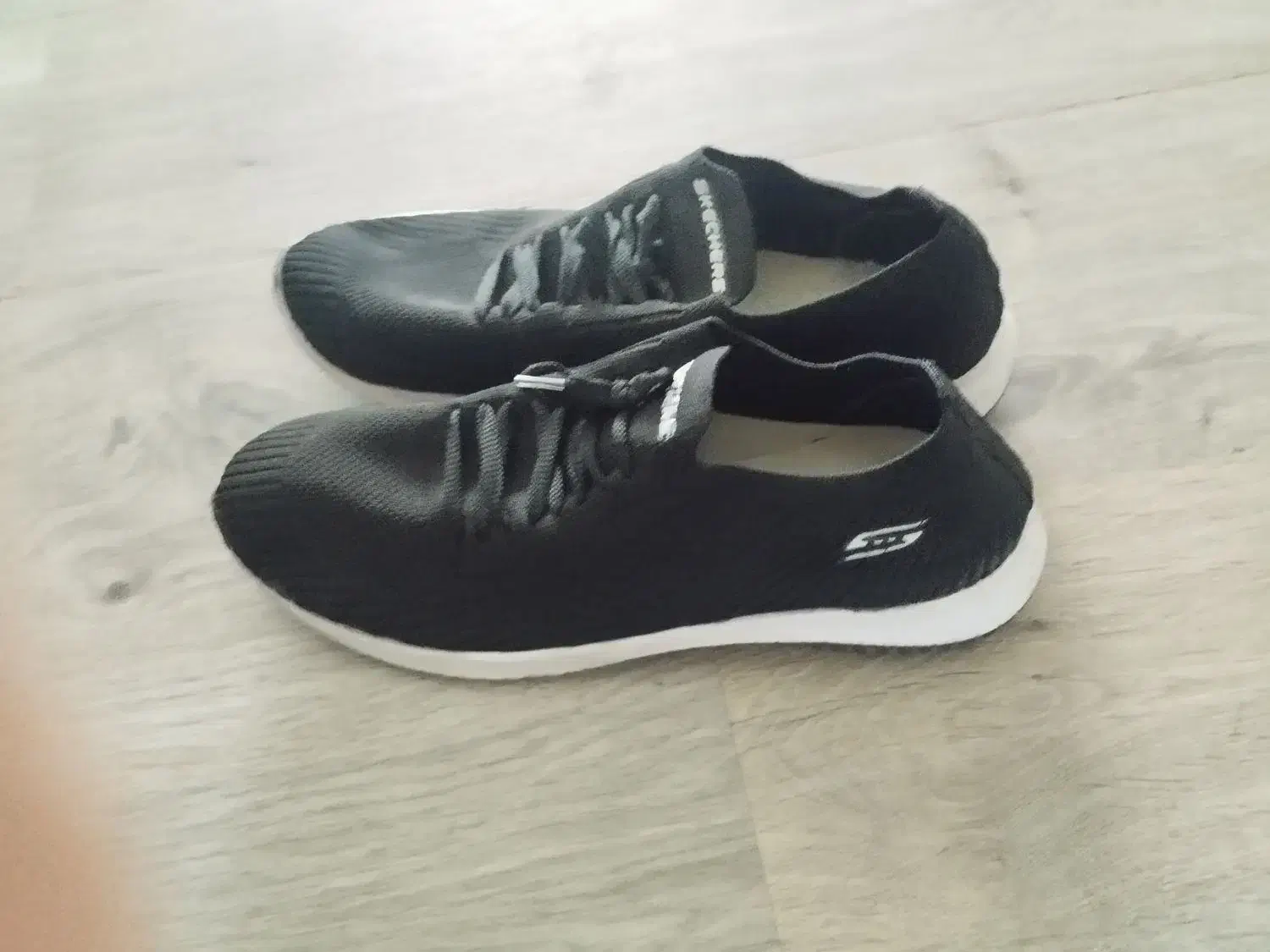 کفش جورابی|کیف، کفش، کمربند|اهر, |دیوار