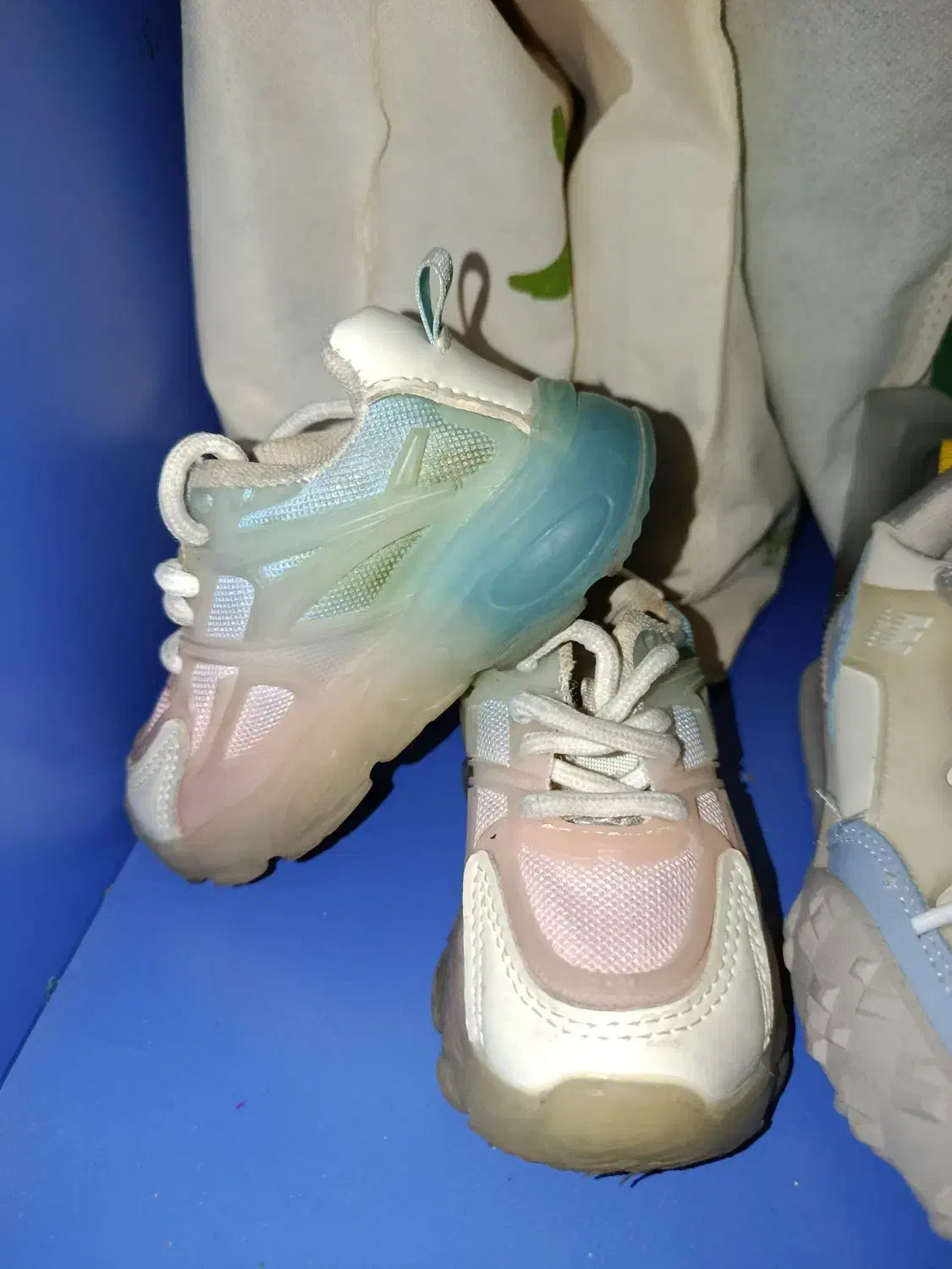 کفش خارجی سایز ۲۱|کفش و لباس بچه|گرگان, |دیوار