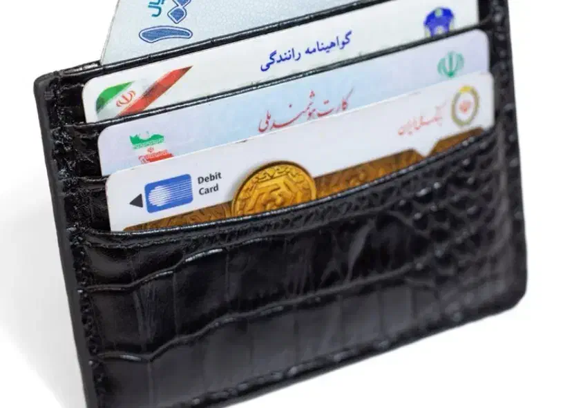 کیف مدارک  گمشده پیدا کردم|اشیا|کرج, گلشهر|دیوار