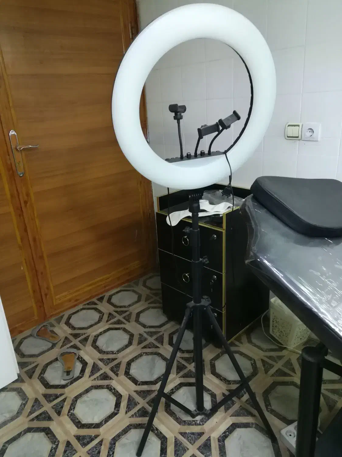 رینگلایت|دوربین عکاسی و فیلم‌برداری|شیراز, شهرک گلستان|دیوار