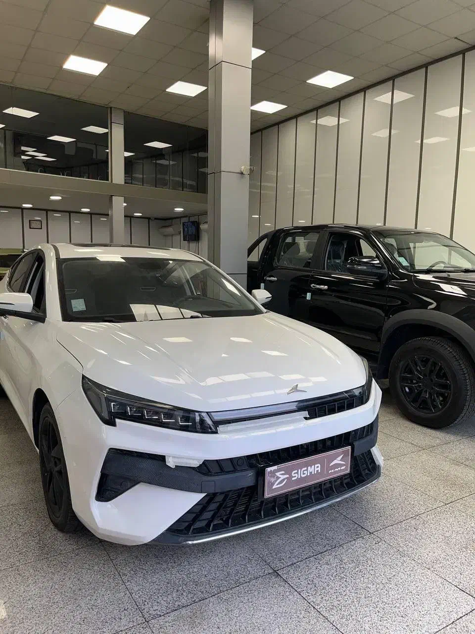 جی 7سفید مشکی 1403//kmc j7|خودرو سواری و وانت|تهران, دبستان|دیوار