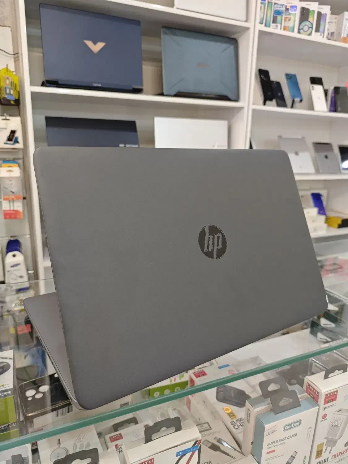 لپ تاپ اچ پی سی پی یو نسل چهارم با رم ۸ گیگابایت|رایانه همراه|نورآباد ممسنی, |دیوار