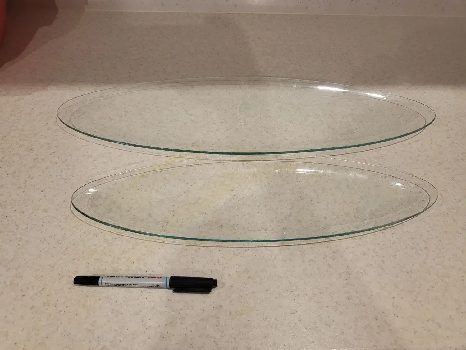 ظرف پذیرایی شیشه ای|ظروف سرو و پذیرایی|اصفهان, جلفا|دیوار