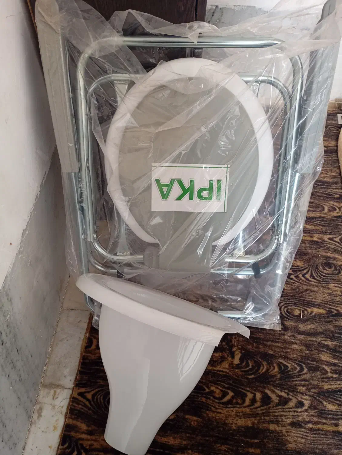 توالت فرنگی نو|لوازم سرویس بهداشتی|شاهرود, |دیوار