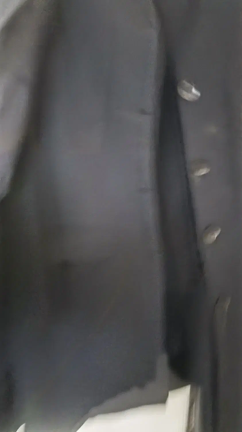 فرم اداره|لباس|ری, علایین|دیوار