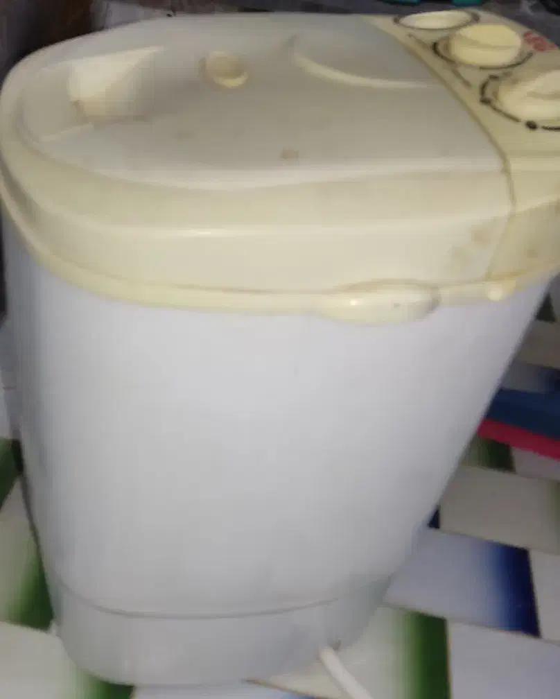 کهنه شور|ماشین لباسشویی و خشک‌کن لباس|انار, |دیوار