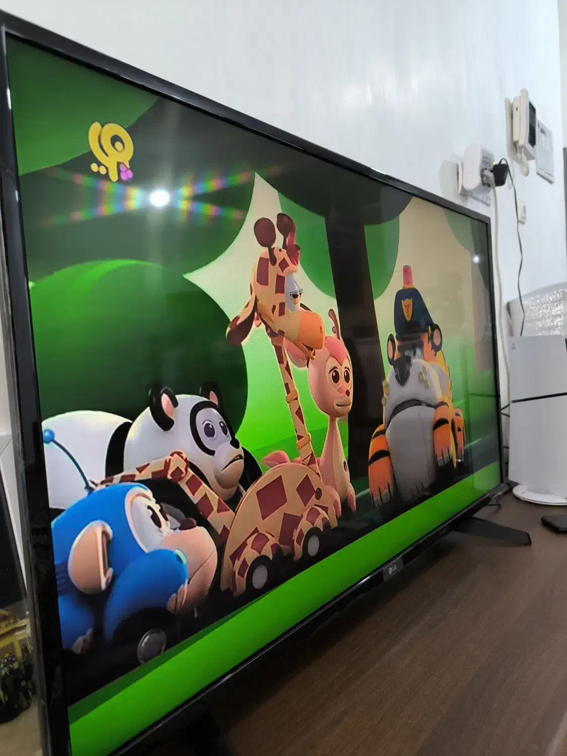 تلویزیون الجی هوشمند اسمارت فول اچدی|تلویزیون و پروژکتور|شوش, |دیوار