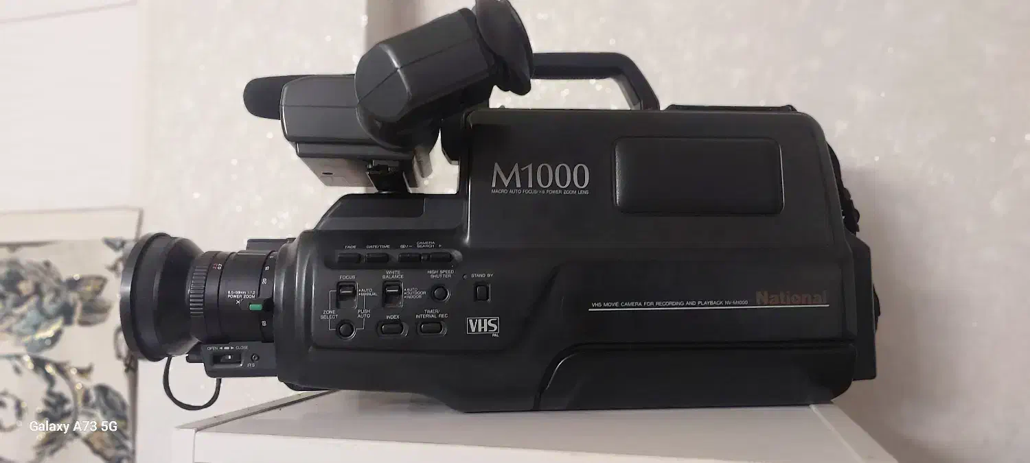 دوربین فیلمبرداری  m1000|دوربین عکاسی و فیلم‌برداری|کرج, برغان|دیوار