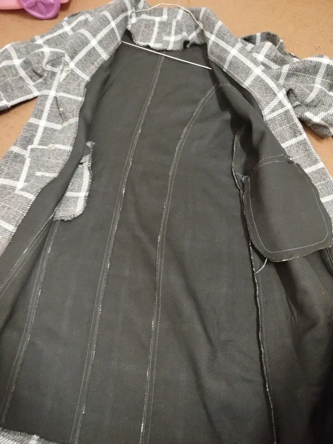 پالتو|لباس|قم, قلعه کامکار|دیوار