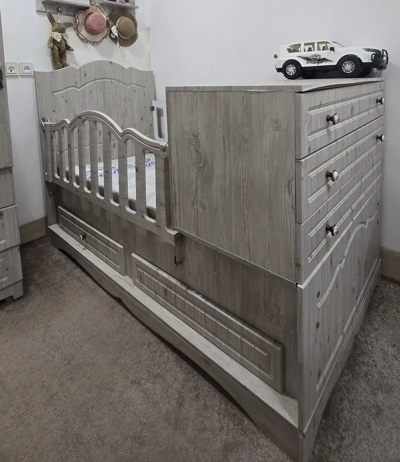 سرویس خواب کودک|تخت و صندلی بچه|میبد, |دیوار