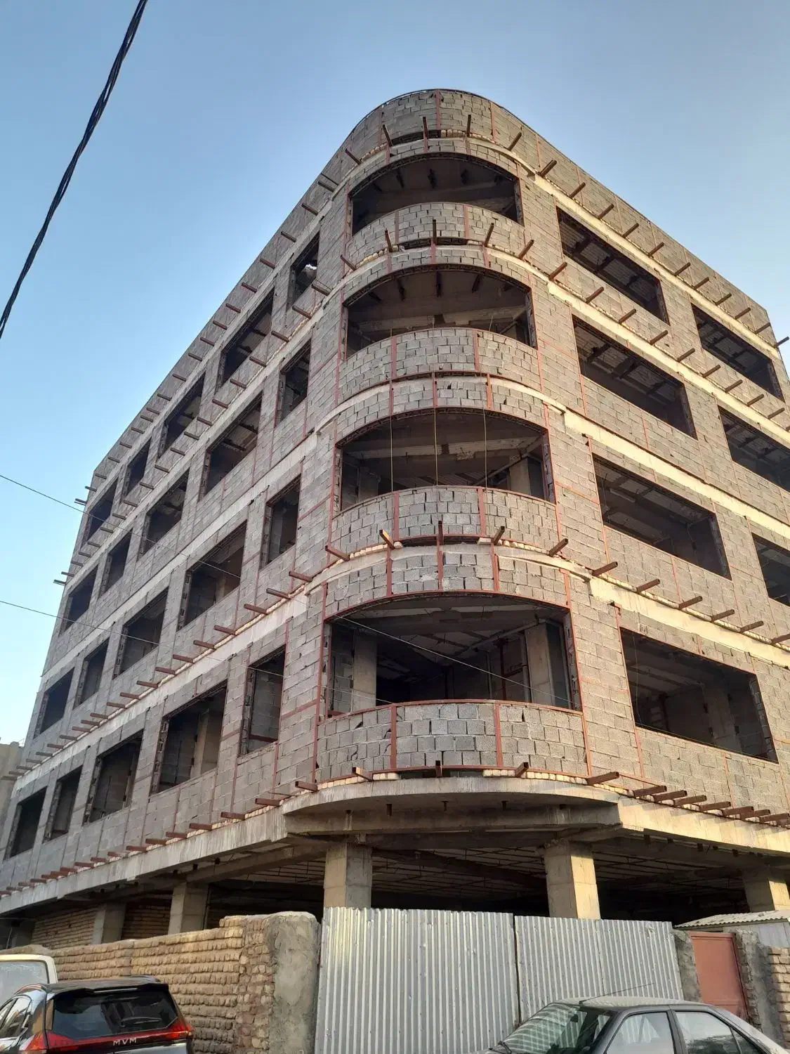 شاگرد جوشکار|استخدام معماری، عمران و ساختمانی|قم, پردیسان|دیوار