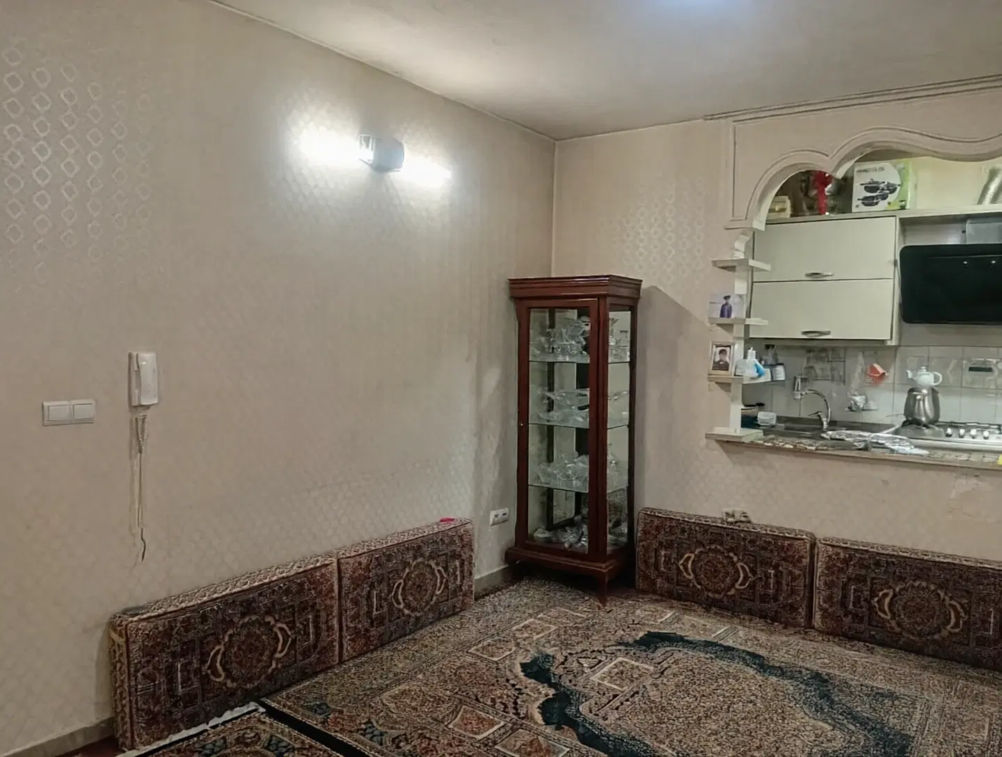 آپارتمان ۵۰ متری/طبقه اول/شهرک صاحب الزمان|اجارهٔ آپارتمان|تهران, صاحب الزمان|دیوار