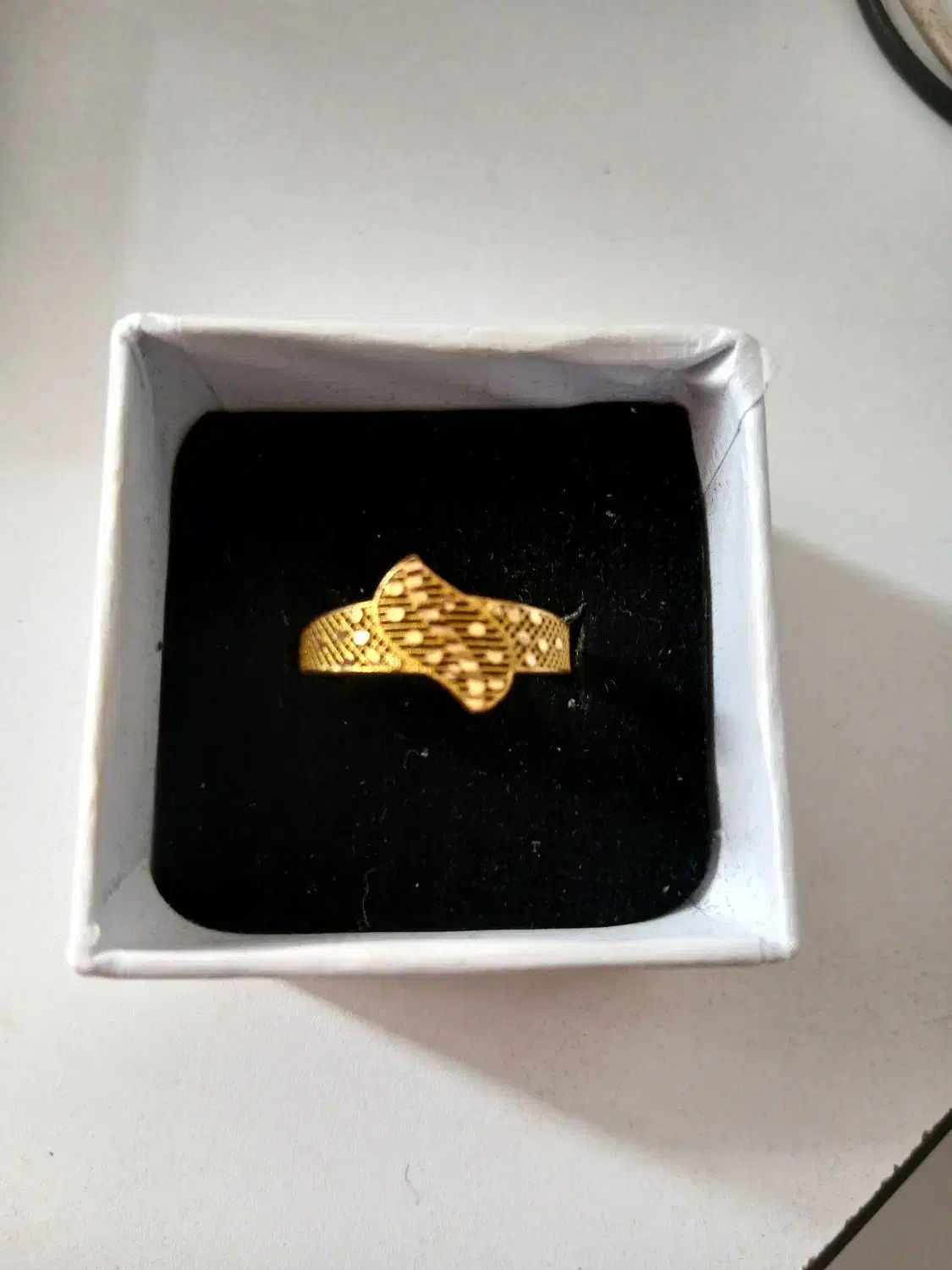 انگشتر طلا سبک ۵درصد ۱گرمی فلاورجان|جواهرات|فلاورجان, |دیوار