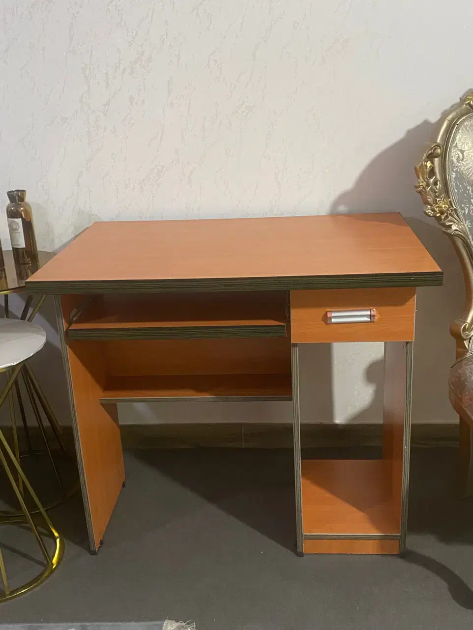 میز کامپیوتر|میز تحریر و کامپیوتر|نسیم‌شهر, |دیوار