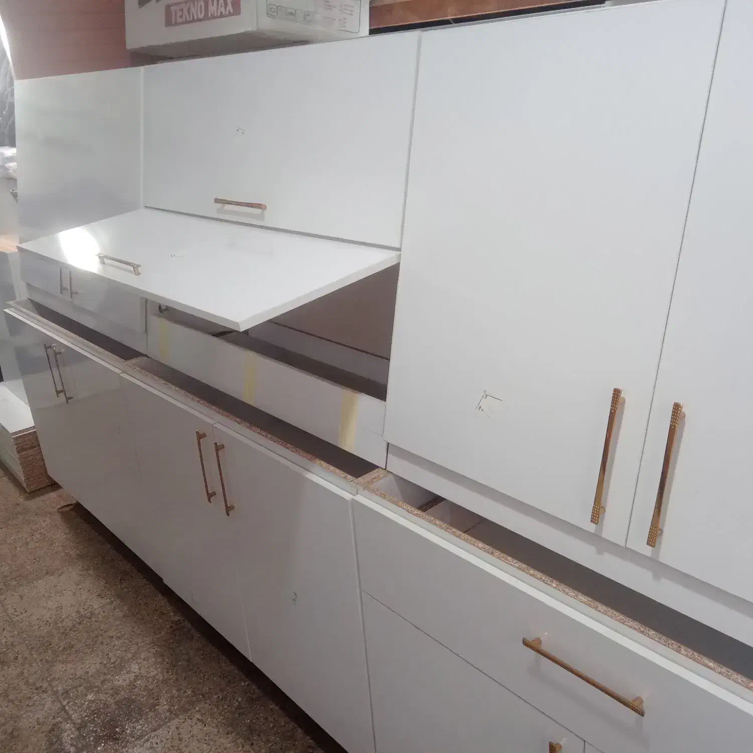 ملامینه درب ام دی اف|مصالح و تجهیزات ساختمان|مشهد, پنجتن|دیوار