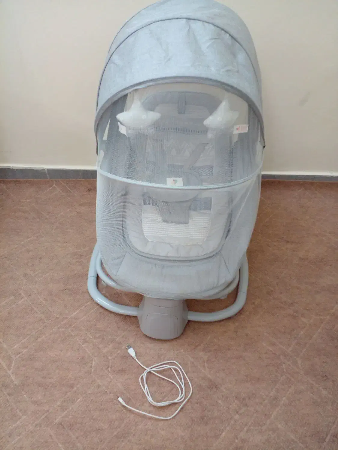 گهواره برقی لمسی ماستلا مناسب سیسمونی|تخت و سرویس خواب|قزوین, |دیوار