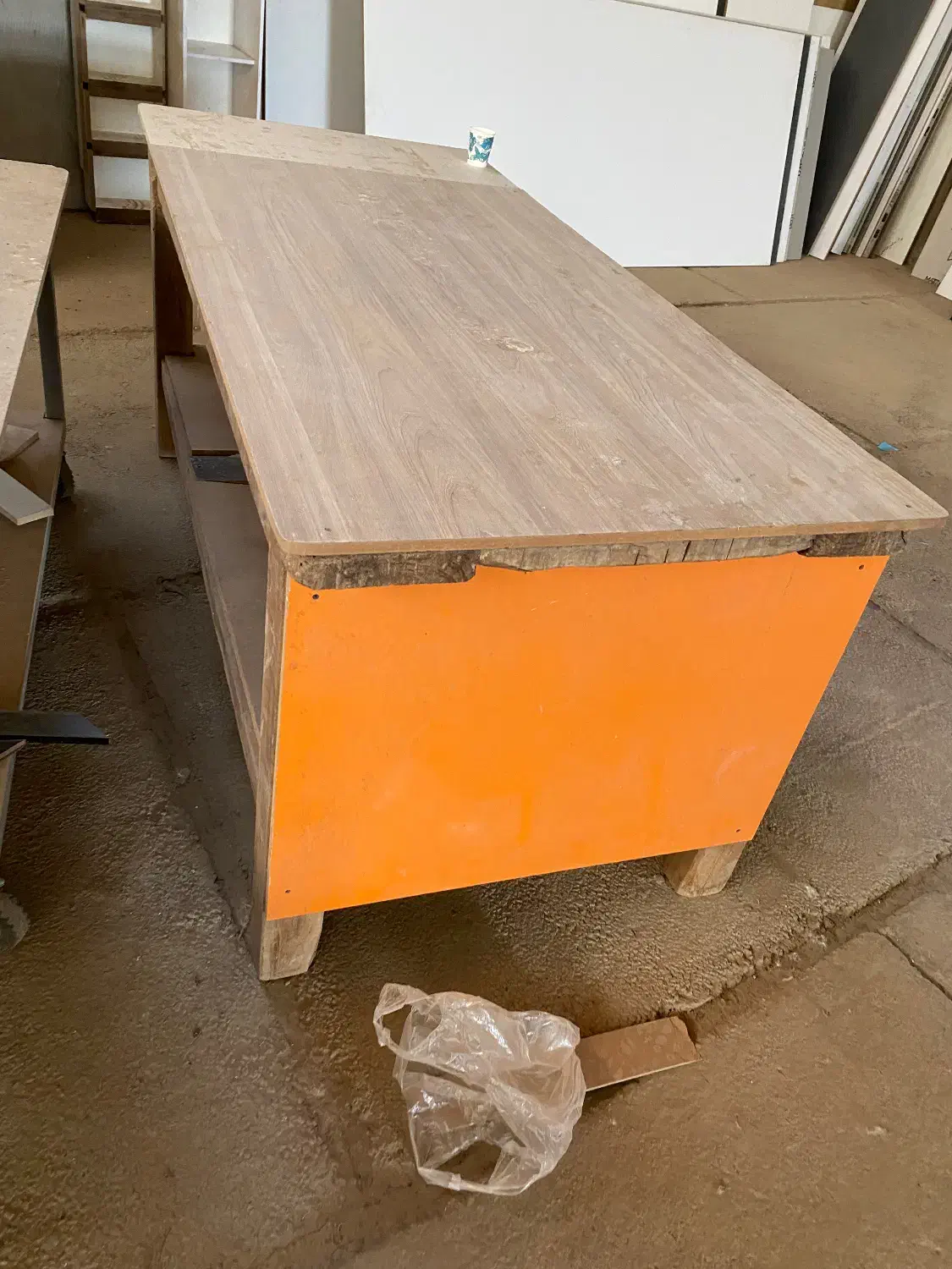 میز چوبی|میز تحریر و کامپیوتر|کرمان, |دیوار