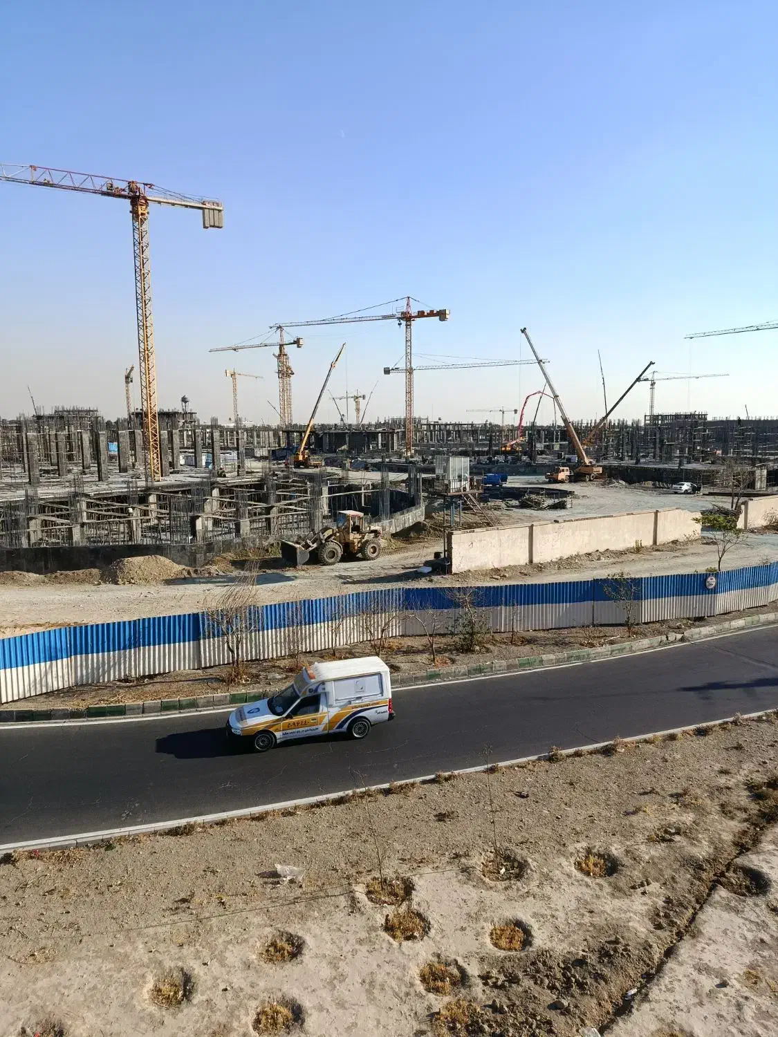 رونیکا پالاس تهرانسر حاج رحیم قربانی  آتشنشانی|پیش‌فروش املاک|تهران, شهرک دانشگاه|دیوار