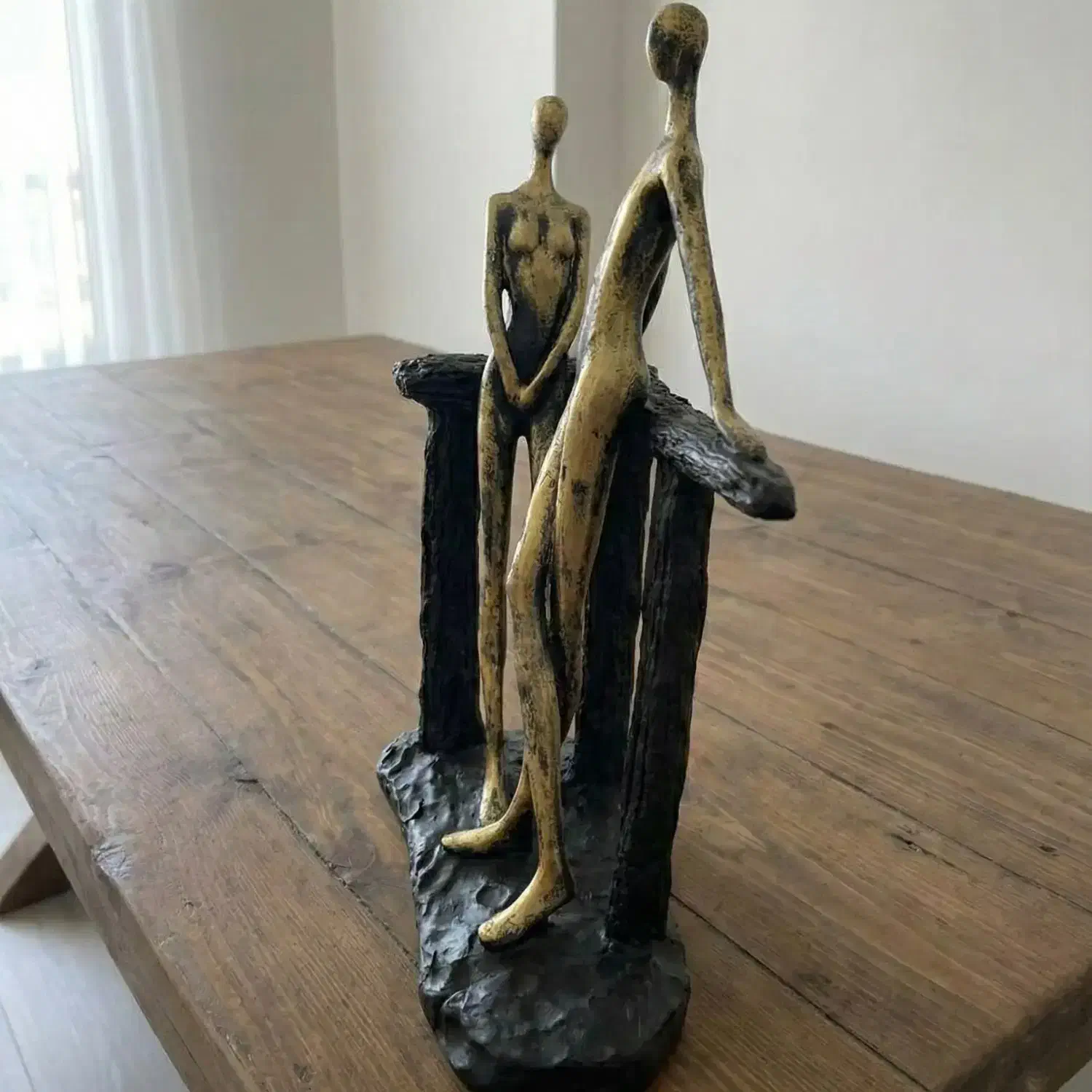 مجسمه دکوری طرح زن و مرد ساحلی طلایی|مجسمه، تندیس، ماکت|تهران, جهاد|دیوار