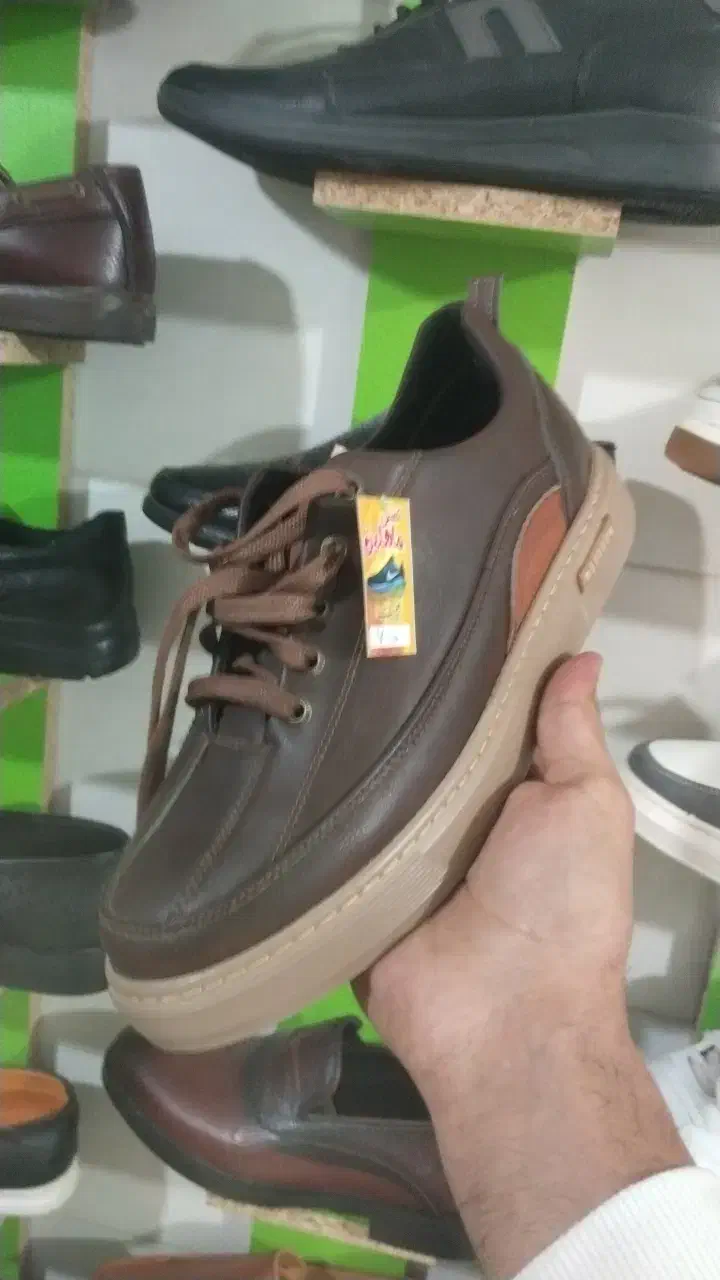 بعلت تغییر زیرقیمت فاکتور|کیف، کفش، کمربند|چناران, |دیوار