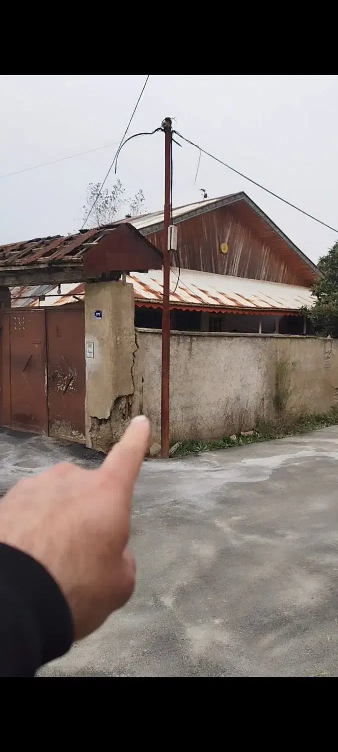 ویلایی  بزرگ   فروشی|فروش خانه و ویلا|رشت, سیا اسطلخ|دیوار