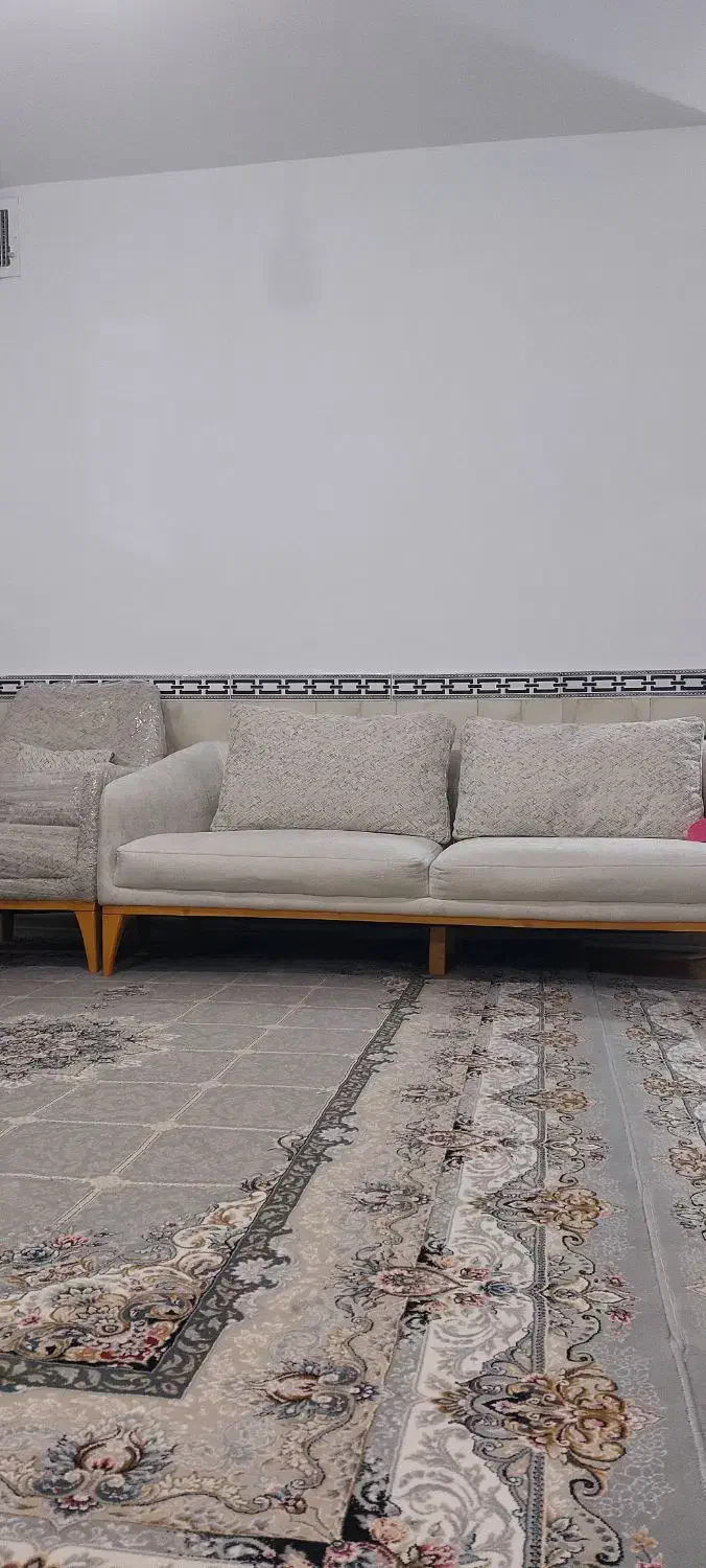 مبل ۸نفره مدل ترکیه ای در حد نو. مناسب جهیزیه|مبلمان خانگی و میز عسلی|نسیمشهر, |دیوار