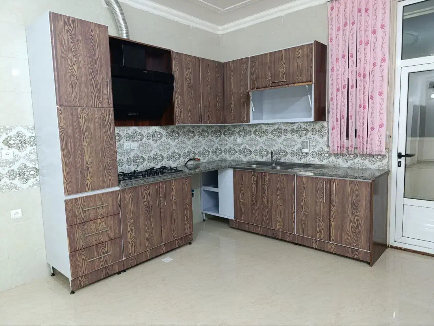 خانه طبقه بالا مغازه اجاره|اجارهٔ خانه و ویلا|حمیدیا, |دیوار