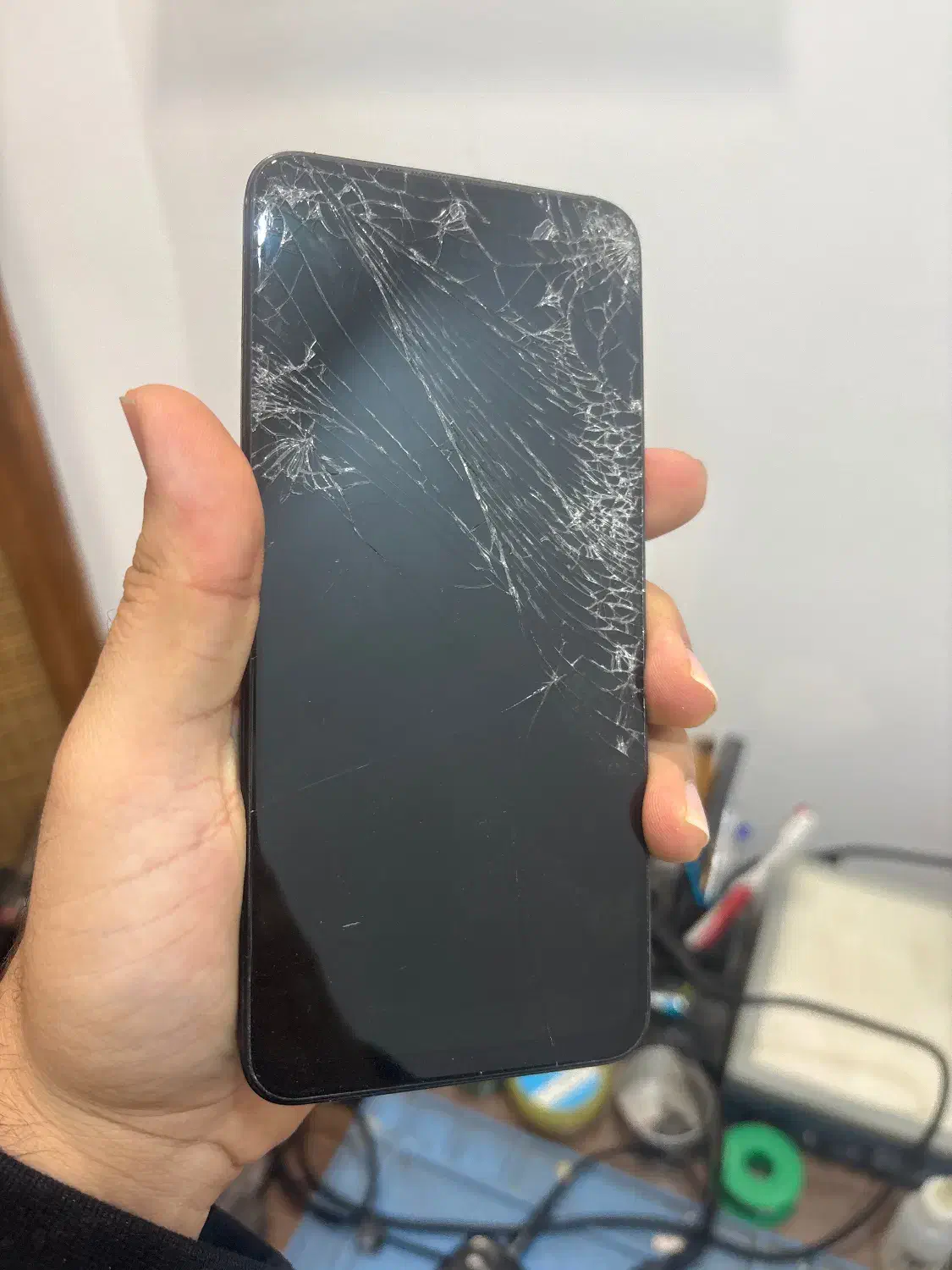 تلفن|موبایل|اصفهان, باغ زرشک|دیوار