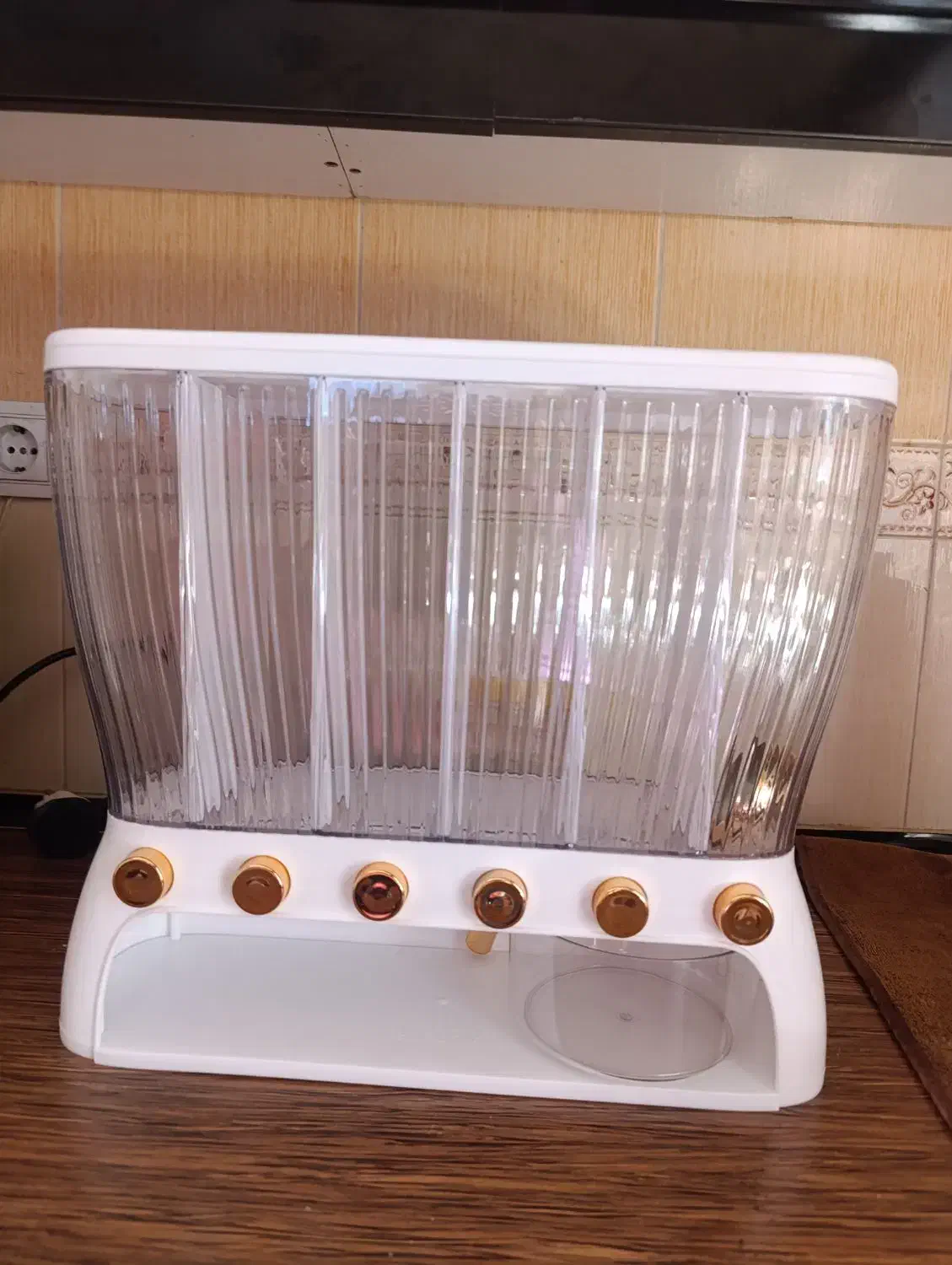 جا حبوباتی|ظروف نگهدارنده، پلاستیکی، یک‌بارمصرف|امیدیه, |دیوار