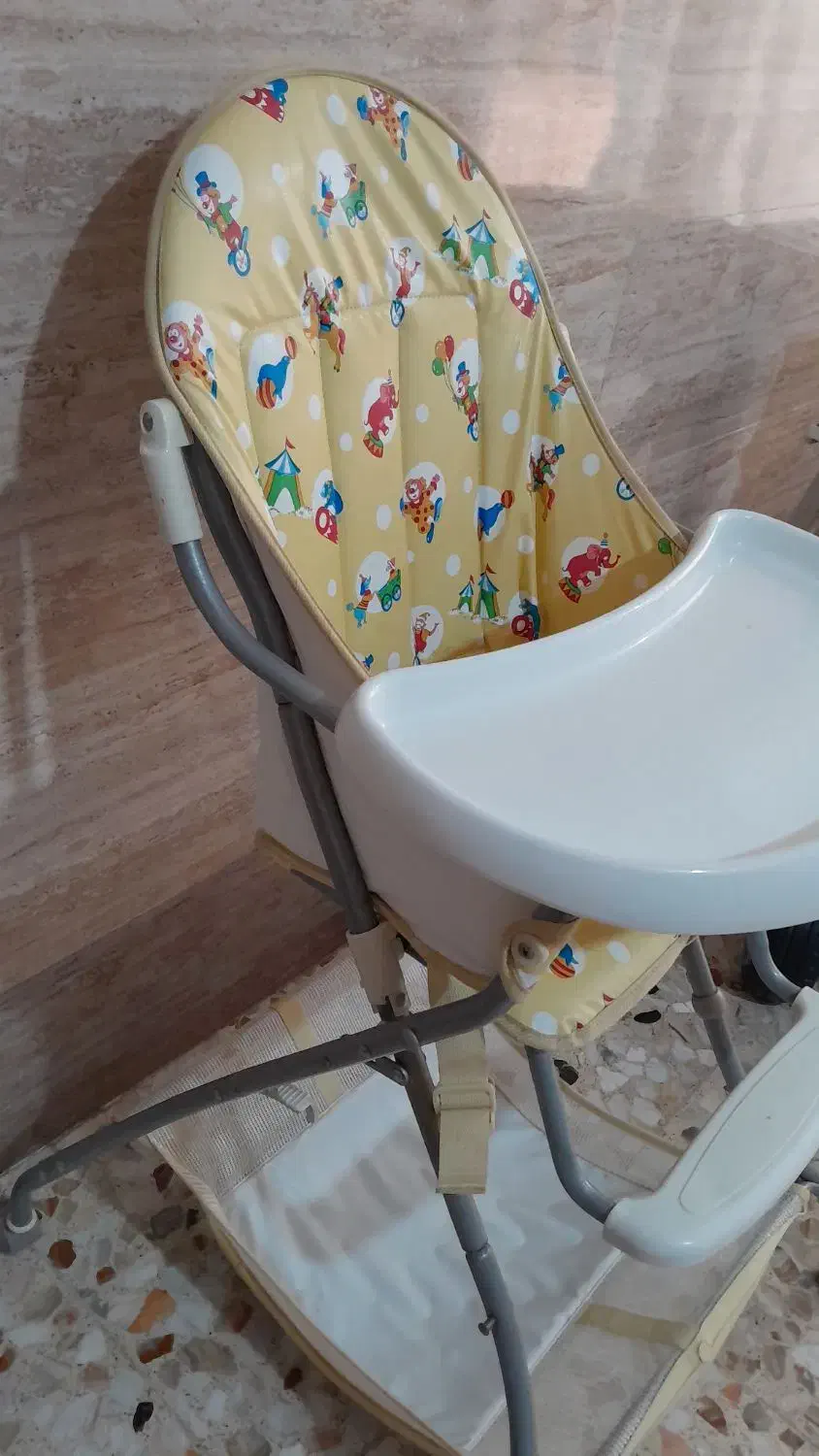 صندلی غذای کودک|تخت و صندلی بچه|رودسر, |دیوار