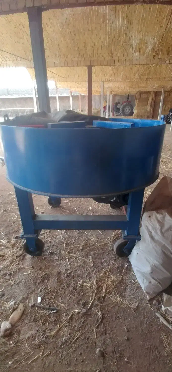 میکسر،ناری ساز،همزن بتن ۷۰۰کیلوی نو|ماشین‌آلات صنعتی|شاهرود, |دیوار