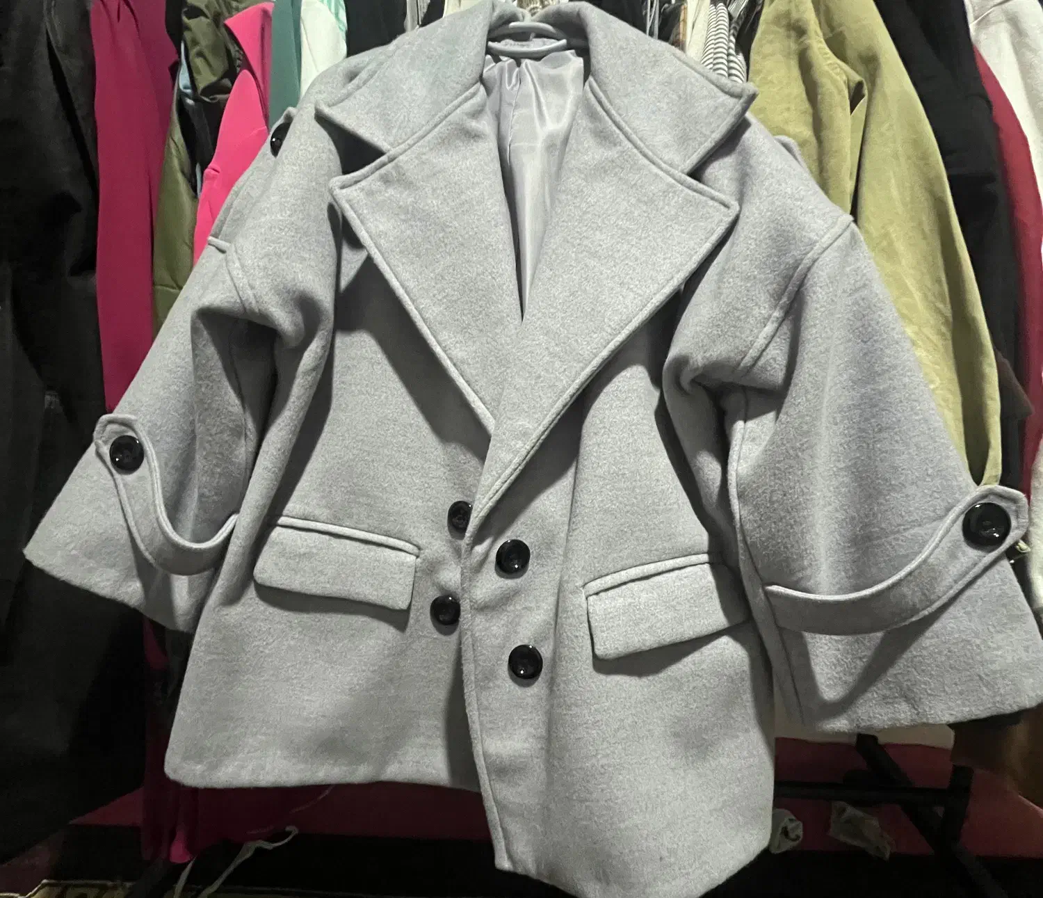 پالتو .|لباس|ماسال, |دیوار