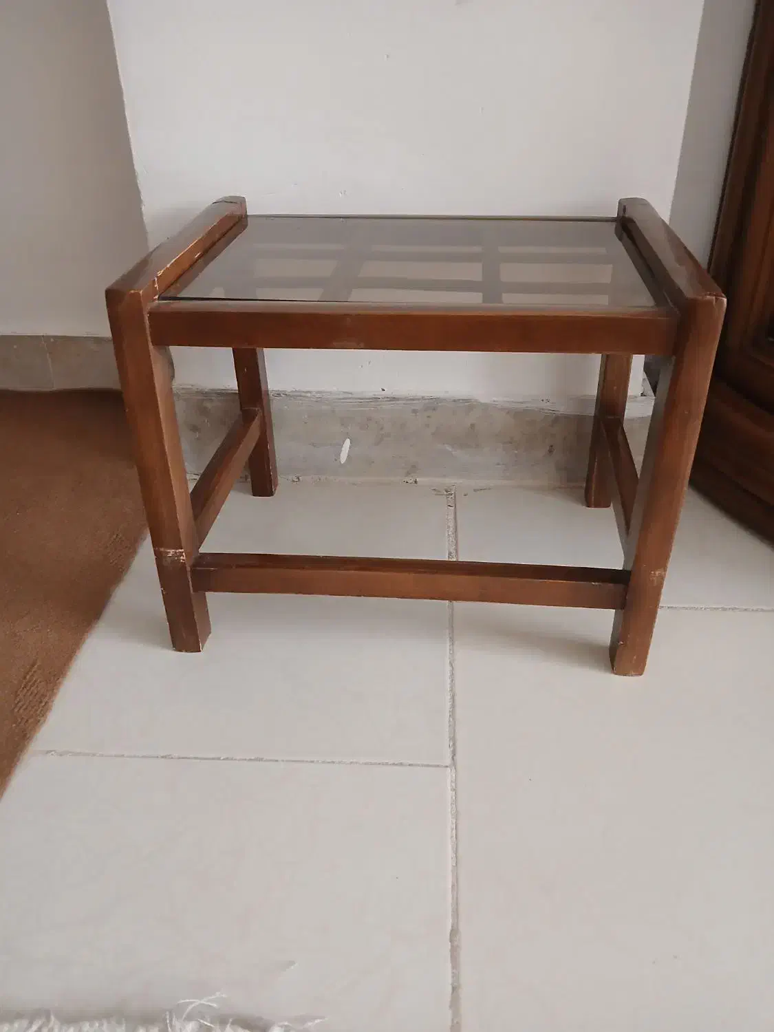 میز جلو مبلی سایز کوچک|مبلمان خانگی و میز عسلی|هشتگرد, فاز ۷ مهستان|دیوار