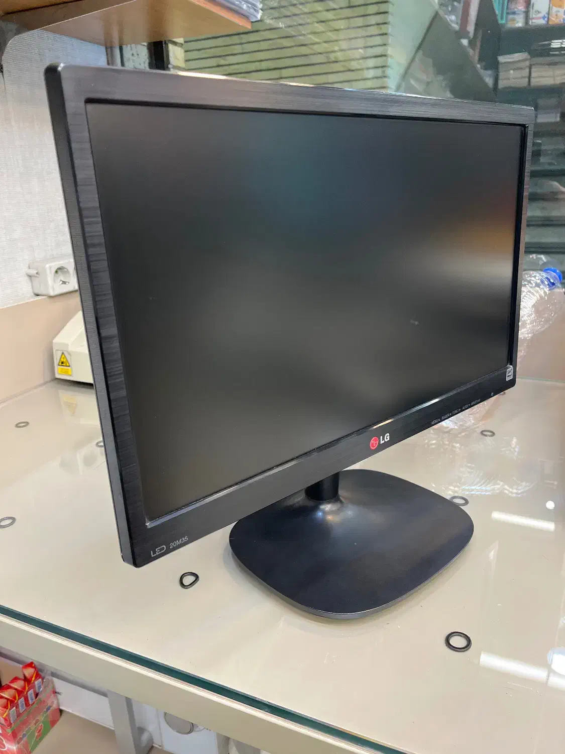 مانیتور ال جی LG|قطعات و لوازم جانبی رایانه|تهران, اکباتان|دیوار