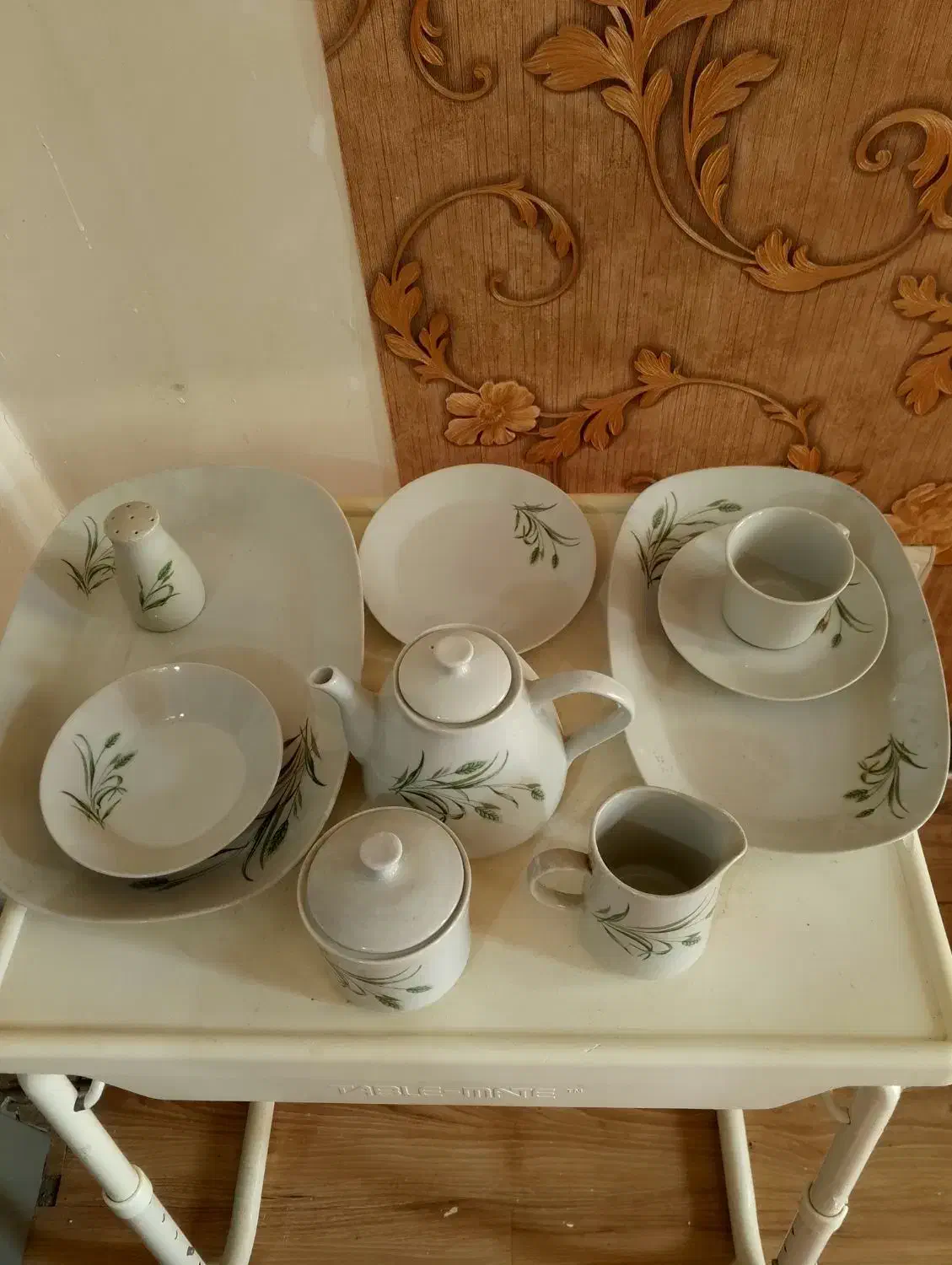 فروض فوری تعدادی لوازم منزل|ظروف سرو و پذیرایی|رشت, لاکان شهر|دیوار