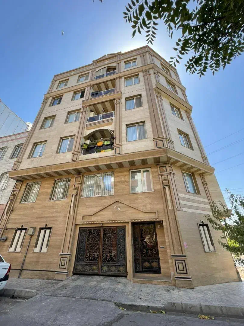 ۶۰ متر  /ویو مشجر /الماسی در ناطق نوری|فروش آپارتمان|تهران, باغ فیض|دیوار