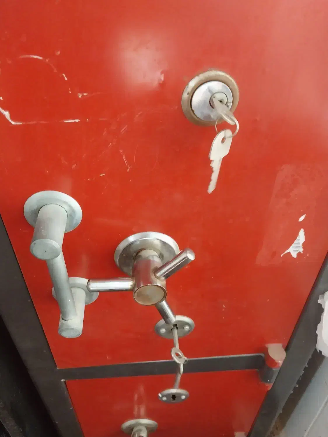 گاوصندوق نو|ابزارآلات|مرودشت, بیست متری بیمارستان|دیوار