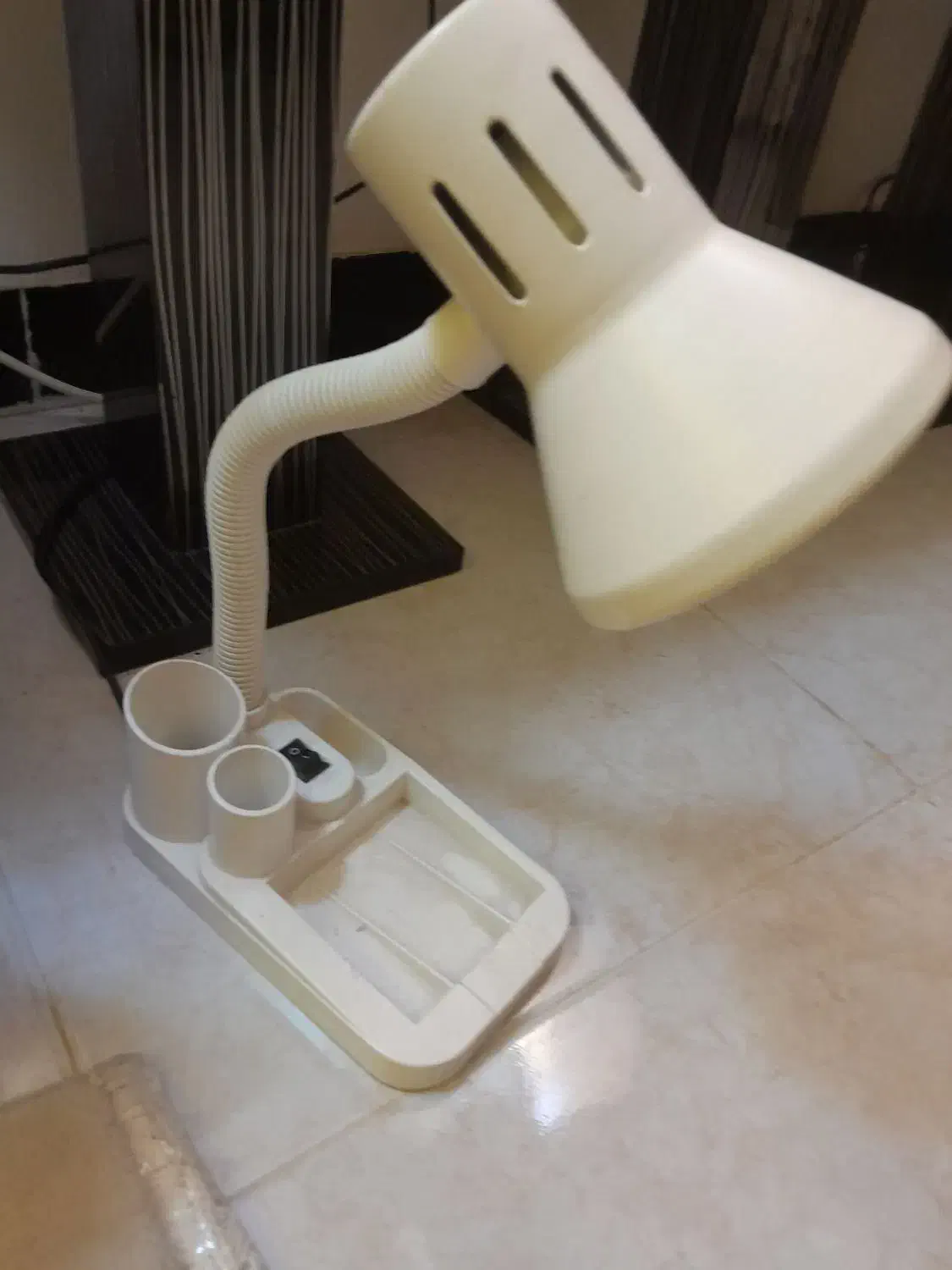 چراغ مطالعه|چراغ خواب و آباژور|سنندج, |دیوار