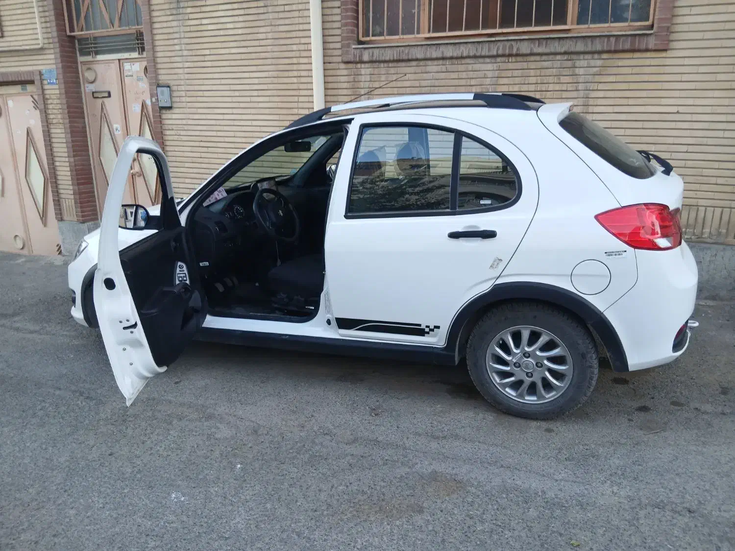 کویک ۸۵گانه GXRL فول مانیتوردار|خودرو سواری و وانت|سنندج, |دیوار